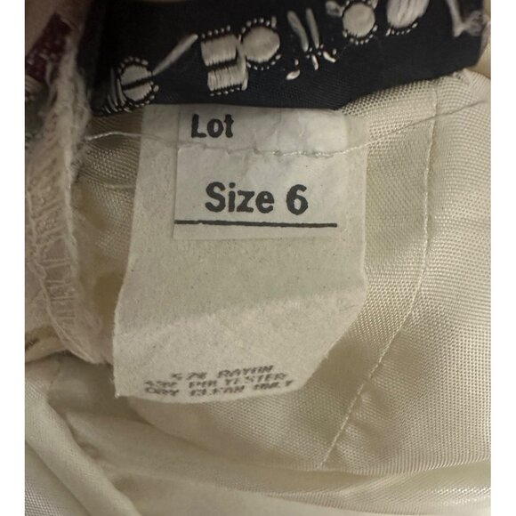 Vintage Late Edition Ltd White Floral Brocade Dress Size 6 Puff Sleeve Shoulder - Picture 8 of 8